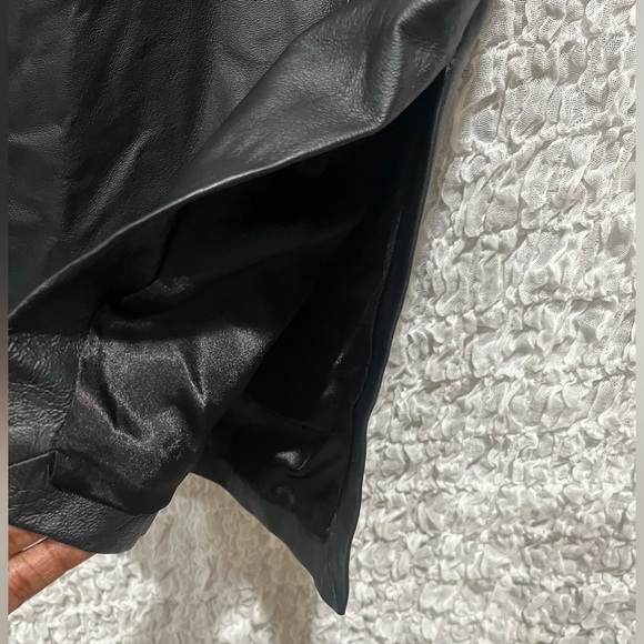 ASOS Charcoal LEATHER KNEE LENGTH LEATHER SKIRT, MOB WIFE, SIZE 16 - Picture 7 of 8